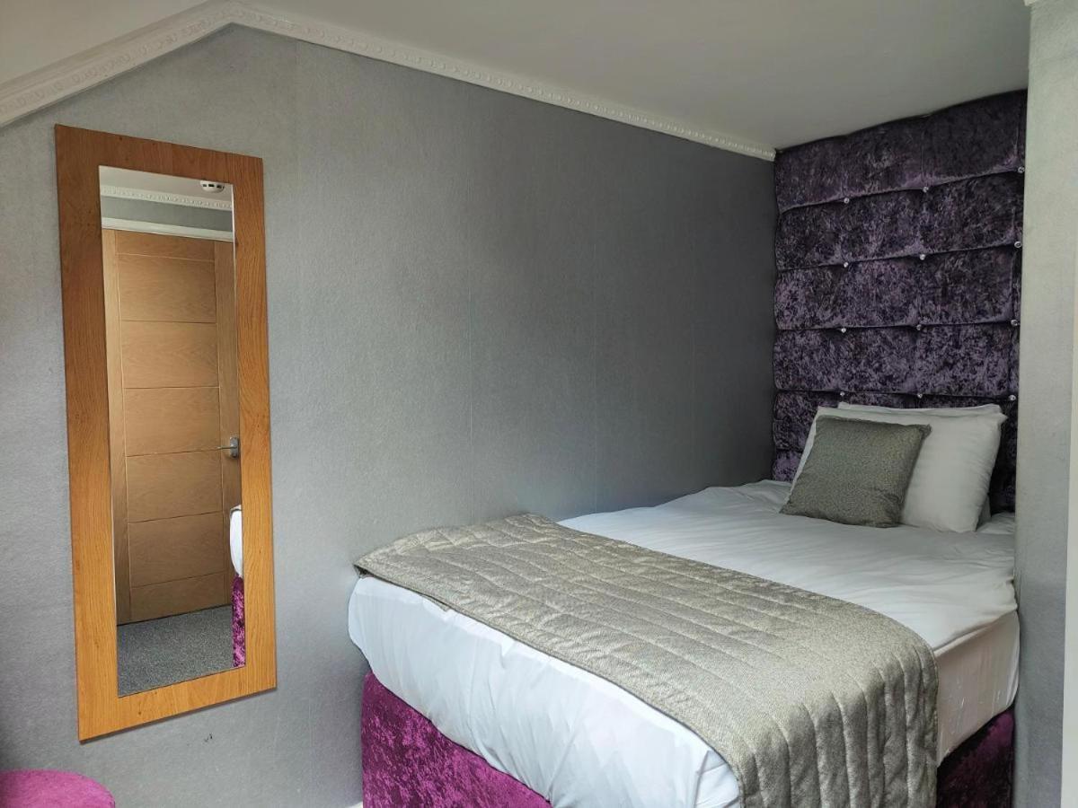 Hotel 24-7 Express 뉴포트 외부 사진