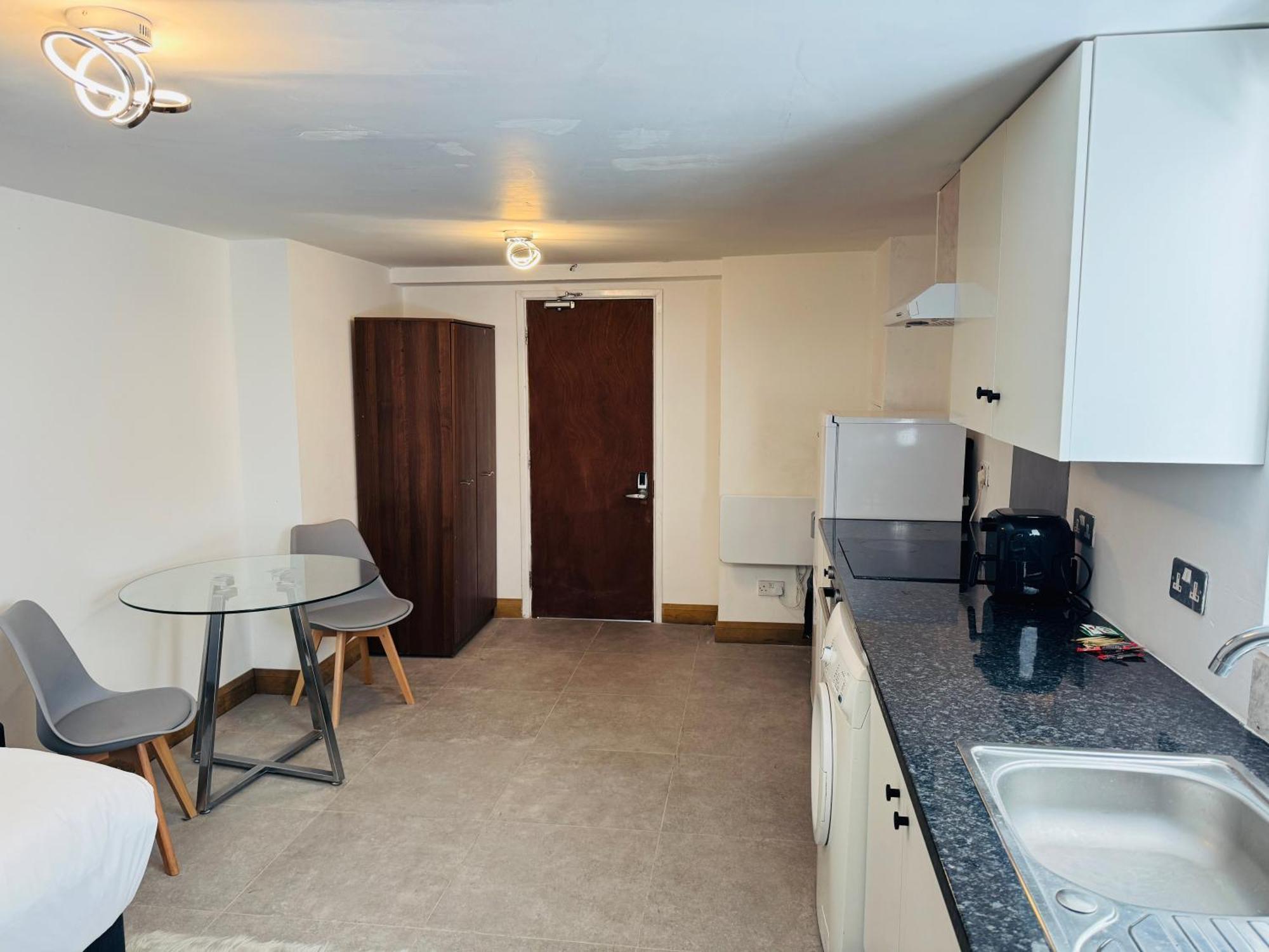 Hotel 24-7 Express 뉴포트 외부 사진